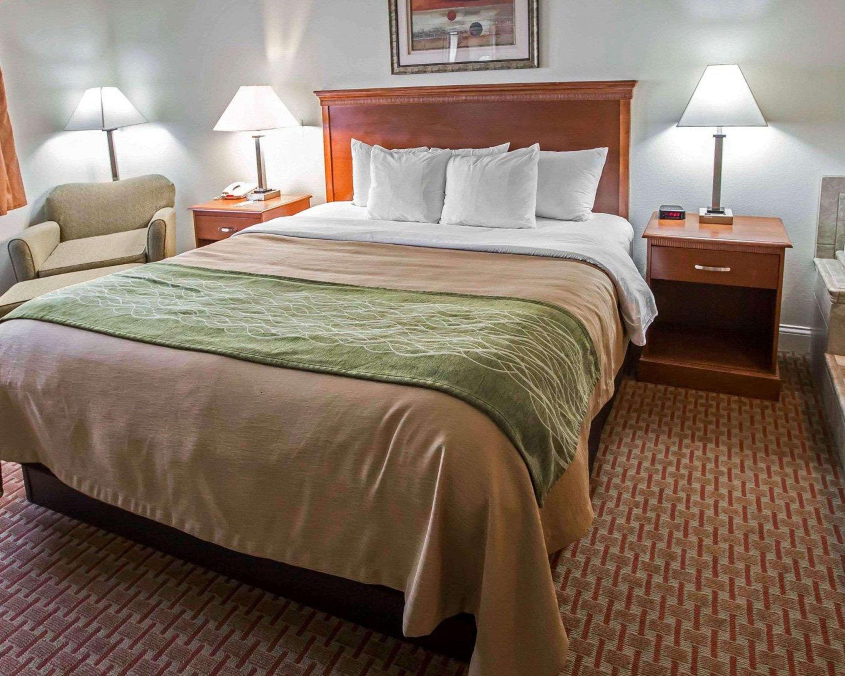 Comfort Inn Hebron-Lowell Area Dinwiddie Экстерьер фото