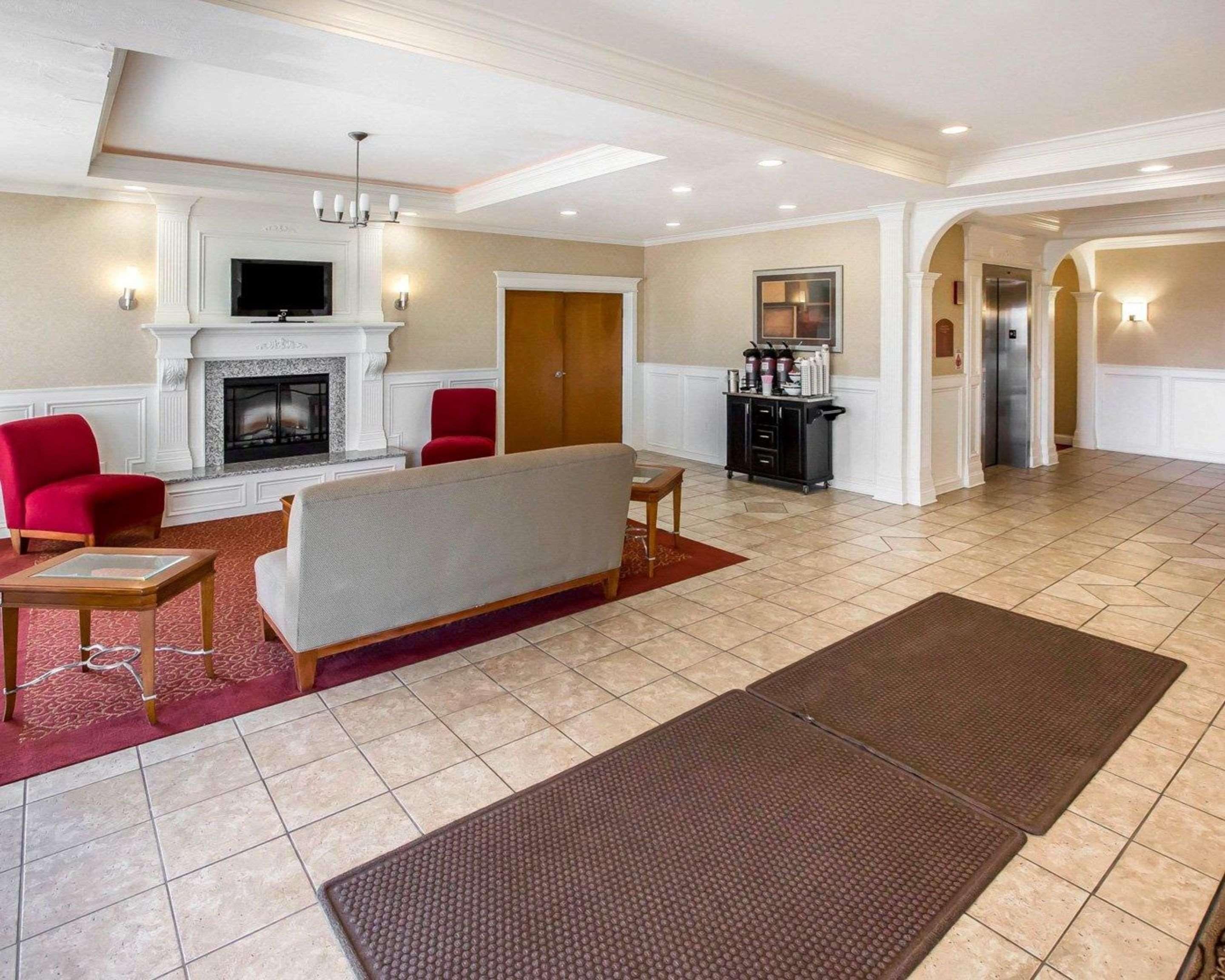 Comfort Inn Hebron-Lowell Area Dinwiddie Экстерьер фото