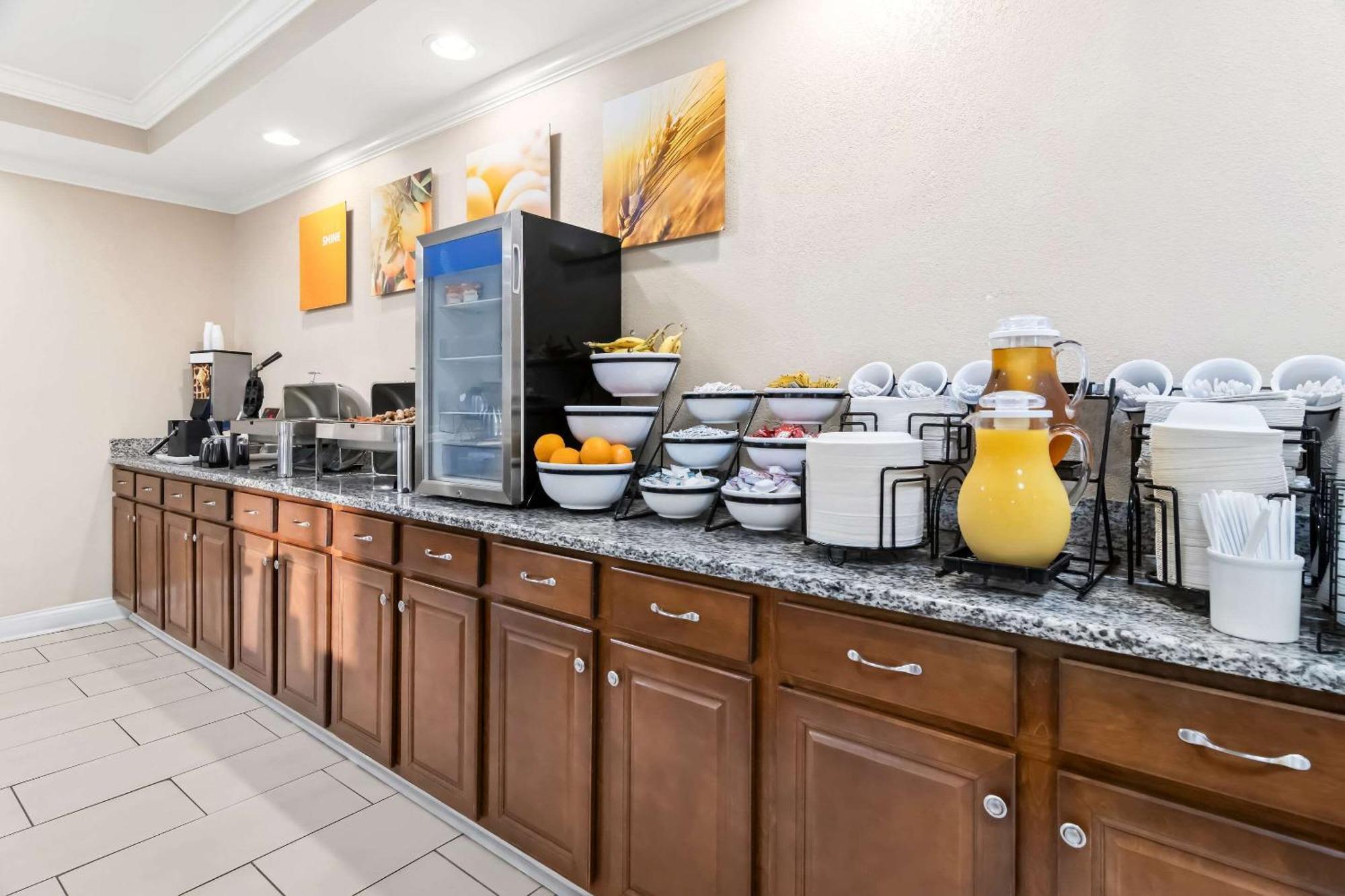 Comfort Inn Hebron-Lowell Area Dinwiddie Экстерьер фото