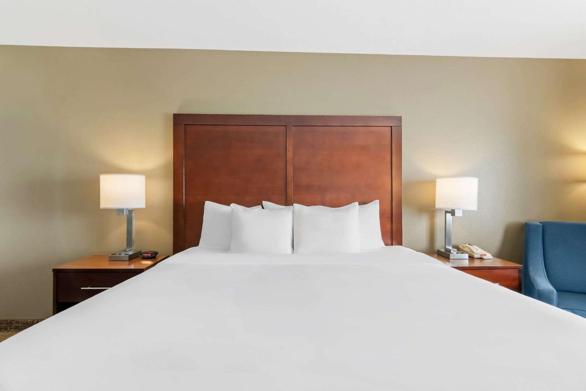 Comfort Inn Hebron-Lowell Area Dinwiddie Экстерьер фото